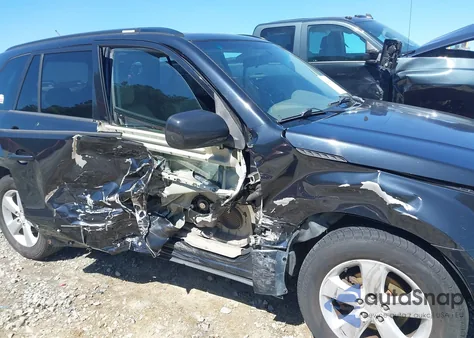 2009 Suzuki Grand Vitara Luxury z USA, uszkodzony, nr VIN JS3TE047094100192